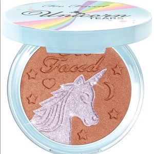 Too Faced Unicorn Tears Iridescent Mystical Bronzer